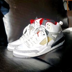 2018 jordan spizike white cement size 13